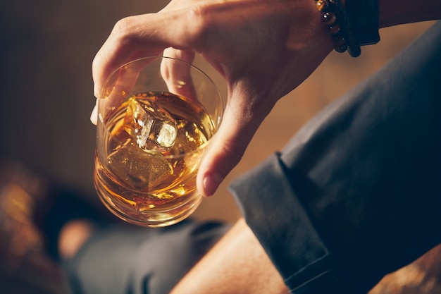 El significado del símbolo del alcohol