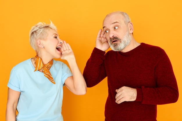 El significado simbólico de escuchar cascabeles: una melodía de alegría y protección
