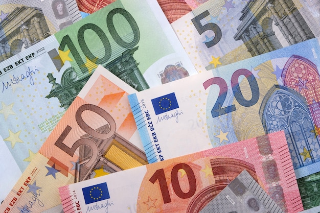 El simbolismo del dinero en diferentes culturas