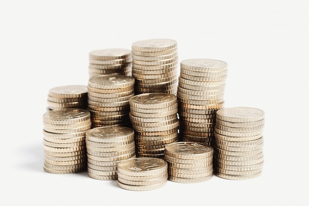 El valor más allá del metal: El significado simbólico de las monedas