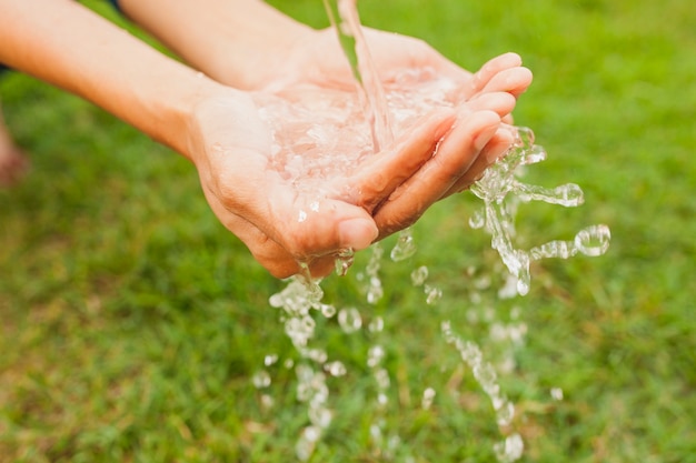 La fuente de agua en diferentes culturas: Un símbolo de renovación y espiritualidad