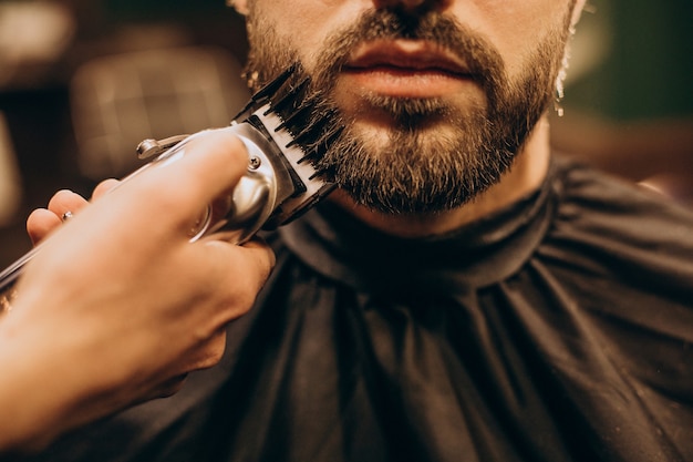 Qué significa soñar con afeitarse