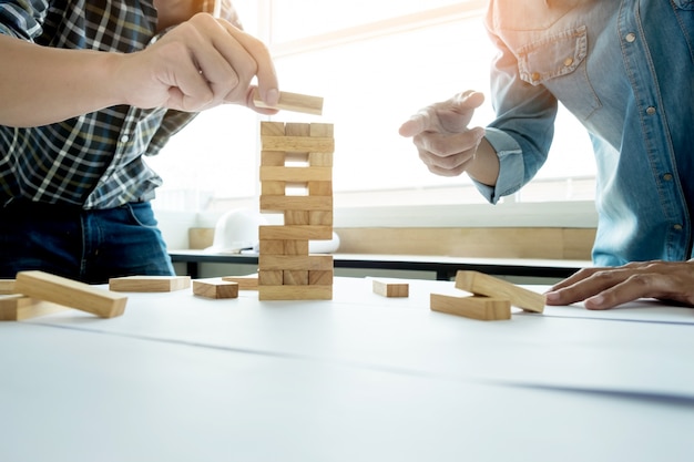 Qué significa soñar con construir