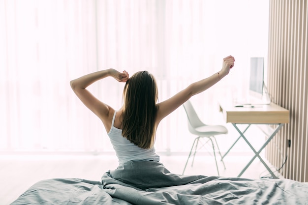 Qué significa soñar con despertar