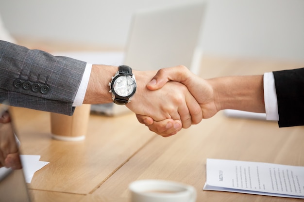 Qué significa soñar con patrocinador